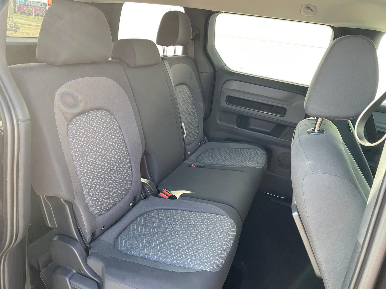 Passenger van, Electric van Volkswagen ID.Buzz KW Fahrwerk LM Felgen KLIMA PDC ACC DAB: picture 12