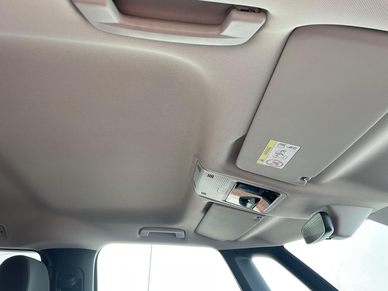 Passenger van, Electric van Volkswagen ID.Buzz KW Fahrwerk LM Felgen KLIMA PDC ACC DAB: picture 38 Passenger van, Electric van Volkswagen ID.Buzz KW Fahrwerk LM Felgen KLIMA PDC ACC DAB: picture 38