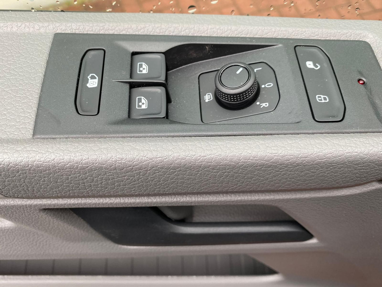 Panel van Volkswagen T6.1 Transporter Kasten lang LED PDC KLIMA SITZH: picture 29