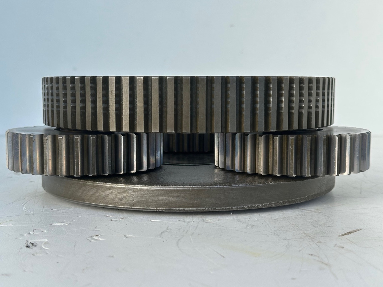 LIEBHERR Original Planetenträger ID-Nr.944171103 mit Planetenräder ID-Nr.944110603-ID-Nr.90201469 mit Lamellenträger ID-Nr.944112103. A900C,A944B,E942,LOS942,LOS944,P942,P944,R942,R944,R944B. #HRV# - Swing motor for Excavator: picture 3 LIEBHERR Original Planetenträger ID-Nr.944171103 mit Planetenräder ID-Nr.944110603-ID-Nr.90201469 mit Lamellenträger ID-Nr.944112103. A900C,A944B,E942,LOS942,LOS944,P942,P944,R942,R944,R944B. #HRV# - Swing motor for Excavator: picture 3