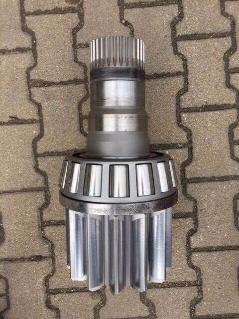 Liebherr Abtriebswelle ID-Nr.90011486. SAT375/279. P9150-1135, R9150-1133, R9150-1438, R9150-1592, R9150-1653, R9150-1857, R964C . #F04# - Drive shaft for Excavator: picture 1 Liebherr Abtriebswelle ID-Nr.90011486. SAT375/279. P9150-1135, R9150-1133, R9150-1438, R9150-1592, R9150-1653, R9150-1857, R964C . #F04# - Drive shaft for Excavator: picture 1