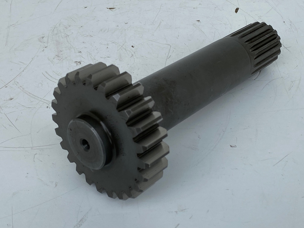 Liebherr Antriebswelle ID-Nr.9443859 - ID-Nr.944385903. LH60, LH80, ER934, ER944, LOS944, LOS946, LOS950, LOS954, R944, R946, R950, R954, RZG390. #AN2804# - Gearbox for Crawler excavator: picture 2 Liebherr Antriebswelle ID-Nr.9443859 - ID-Nr.944385903. LH60, LH80, ER934, ER944, LOS944, LOS946, LOS950, LOS954, R944, R946, R950, R954, RZG390. #AN2804# - Gearbox for Crawler excavator: picture 2