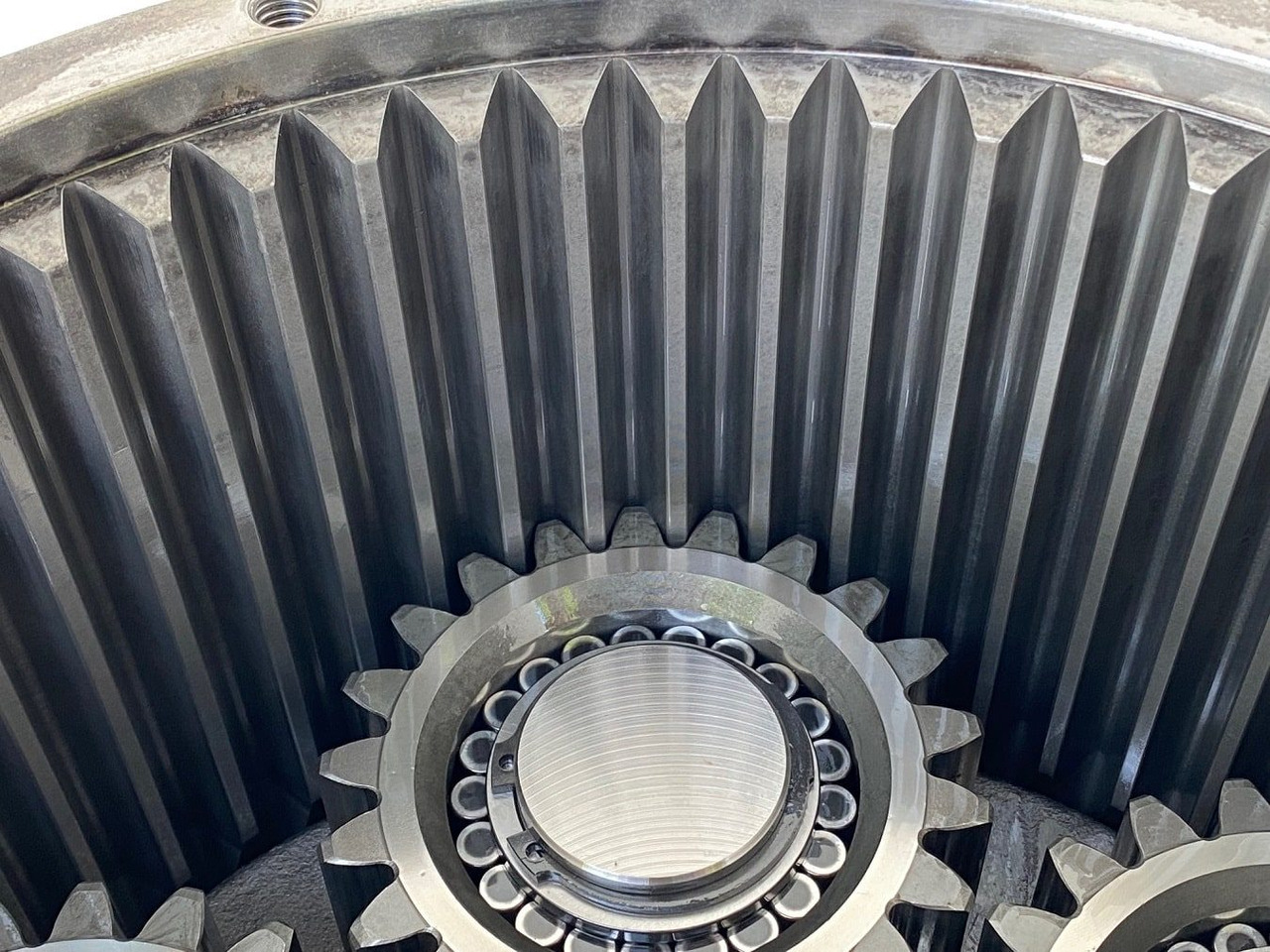 Final drive for Crawler excavator Liebherr Fahrantrieb FAT355P076.   ID-Nr.969455101 - ID-Nr.969524001 - ID-Nr.90022900.  LO1916, LOS916, R906, R916, R922, R924.  #2088#: picture 11