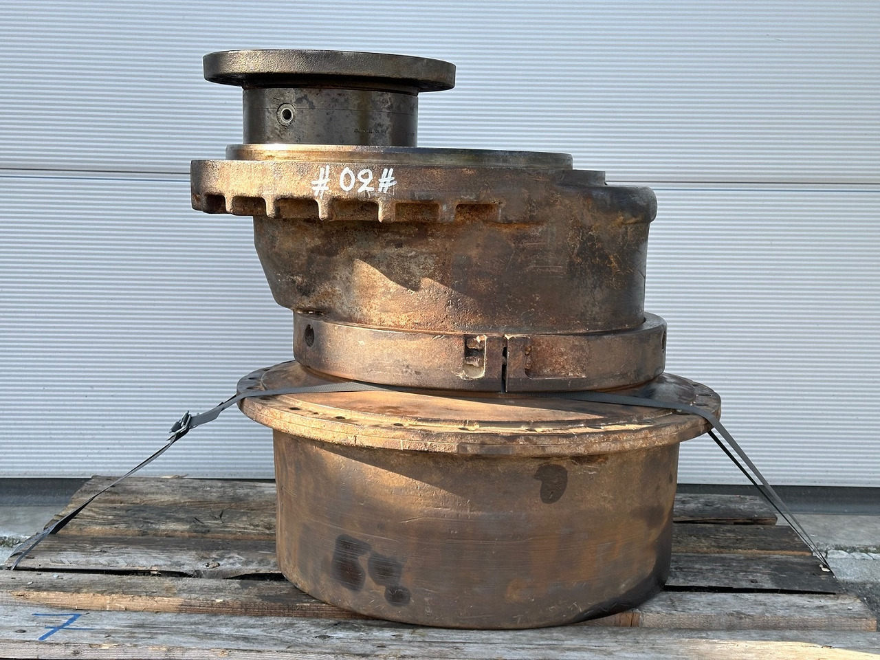 Liebherr Fahrantrieb FAT450E510. ID-Nr.970351501 - ID-Nr.90025195 - ID-Nr.90203584. LR634-992, LU755D-999, O634-992, PR734-4L-1481,PR734-4XL-1659. #10739.02# - Final drive for Bulldozer: picture 2 Liebherr Fahrantrieb FAT450E510. ID-Nr.970351501 - ID-Nr.90025195 - ID-Nr.90203584. LR634-992, LU755D-999, O634-992, PR734-4L-1481,PR734-4XL-1659. #10739.02# - Final drive for Bulldozer: picture 2