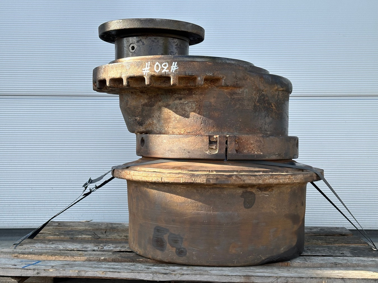 Liebherr Fahrantrieb FAT450E510. ID-Nr.970351501 - ID-Nr.90025195 - ID-Nr.90203584. LR634-992, LU755D-999, O634-992, PR734-4L-1481,PR734-4XL-1659. #10739.02# - Final drive for Bulldozer: picture 3 Liebherr Fahrantrieb FAT450E510. ID-Nr.970351501 - ID-Nr.90025195 - ID-Nr.90203584. LR634-992, LU755D-999, O634-992, PR734-4L-1481,PR734-4XL-1659. #10739.02# - Final drive for Bulldozer: picture 3