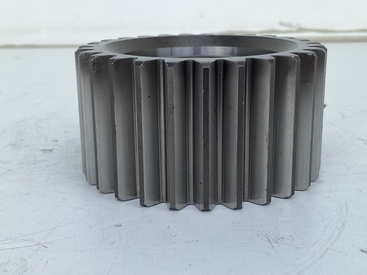 Liebherr Planetenrad ID-Nr.90205840. FAT350P126 - FAT350P138. R920 - R922 - R924 - R925 - R926 - R930 T. #PL25.02.2# - Final drive for Construction machinery: picture 3 Liebherr Planetenrad ID-Nr.90205840. FAT350P126 - FAT350P138. R920 - R922 - R924 - R925 - R926 - R930 T. #PL25.02.2# - Final drive for Construction machinery: picture 3