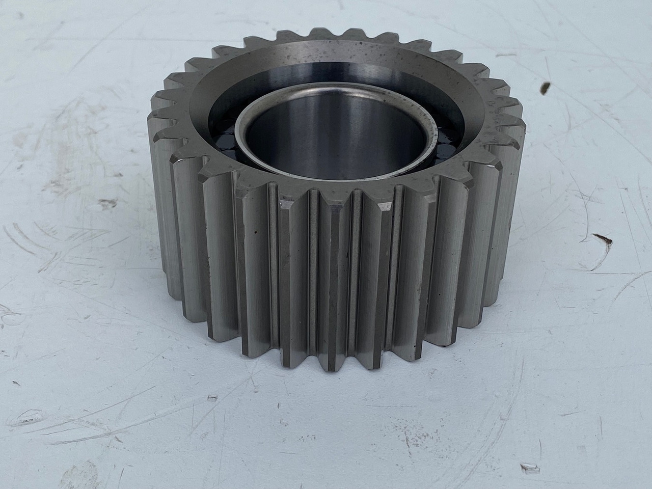 Liebherr Planetenrad ID-Nr.90205840. FAT350P126 - FAT350P138. R920 - R922 - R924 - R925 - R926 - R930 T. #PL25.02.2# - Final drive for Construction machinery: picture 1 Liebherr Planetenrad ID-Nr.90205840. FAT350P126 - FAT350P138. R920 - R922 - R924 - R925 - R926 - R930 T. #PL25.02.2# - Final drive for Construction machinery: picture 1