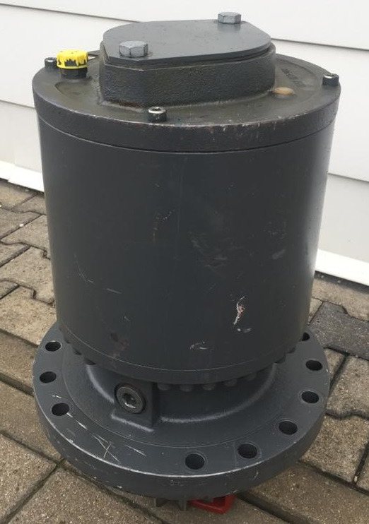 Liebherr Schwenkantrieb SAT300/282. ID-Nr.90209176 - ID-Nr.90209177 - ID-Nr.90209178. LH40, LH50. #1168# - Swing motor for Wheel excavator: picture 3 Liebherr Schwenkantrieb SAT300/282. ID-Nr.90209176 - ID-Nr.90209177 - ID-Nr.90209178. LH40, LH50. #1168# - Swing motor for Wheel excavator: picture 3