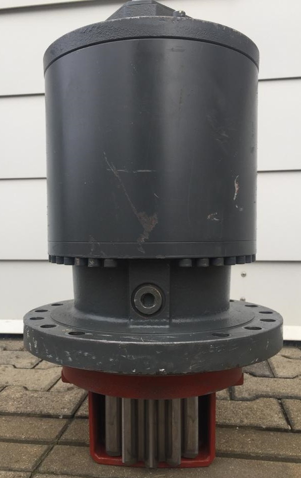 Liebherr Schwenkantrieb SAT300/282. ID-Nr.90209176 - ID-Nr.90209177 - ID-Nr.90209178. LH40, LH50. #1168# - Swing motor for Wheel excavator: picture 2 Liebherr Schwenkantrieb SAT300/282. ID-Nr.90209176 - ID-Nr.90209177 - ID-Nr.90209178. LH40, LH50. #1168# - Swing motor for Wheel excavator: picture 2