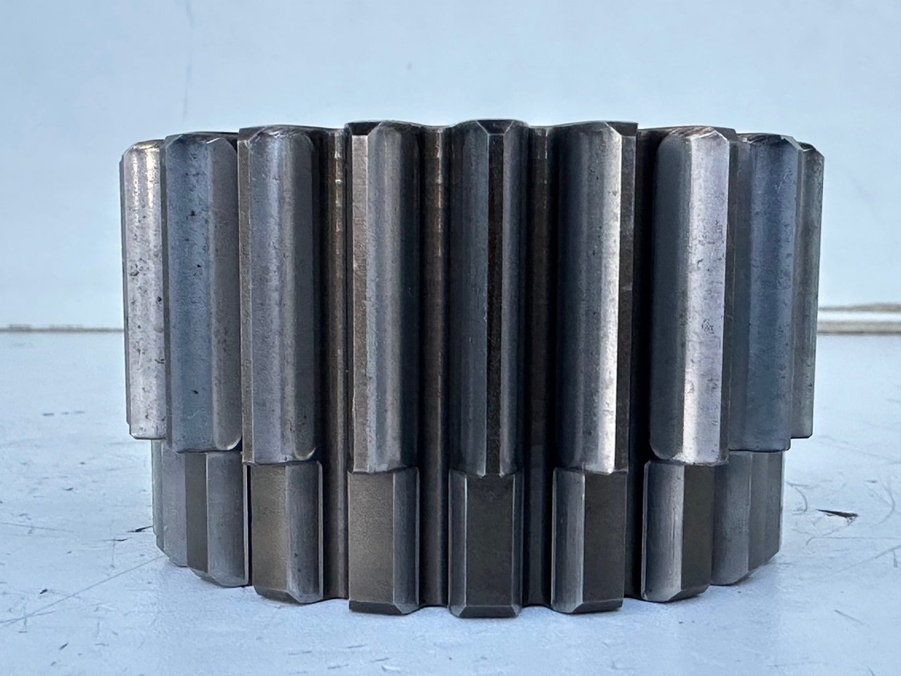 Liebherr Sonnenrad ID-Nr.90002821. FAT400P112, FAT400P130, FAT400P139. R926, R928, R930, R934, R936, R938, R940, R944, R946, R950 T. #01.51139# - Transmission for Construction machinery: picture 5 Liebherr Sonnenrad ID-Nr.90002821. FAT400P112, FAT400P130, FAT400P139. R926, R928, R930, R934, R936, R938, R940, R944, R946, R950 T. #01.51139# - Transmission for Construction machinery: picture 5