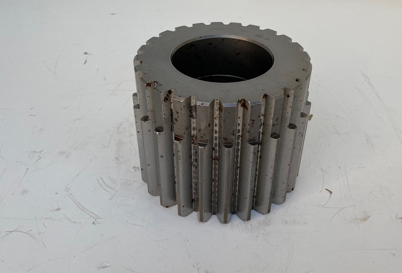 Liebherr Sonnenrad ID-Nr.9444416 - ID-Nr.944441603. FAT500P005, FAT500P082, FAT500P098, FAT500P124, FAT500P128, FAT500P131. - Final drive for Crawler excavator: picture 3 Liebherr Sonnenrad ID-Nr.9444416 - ID-Nr.944441603. FAT500P005, FAT500P082, FAT500P098, FAT500P124, FAT500P128, FAT500P131. - Final drive for Crawler excavator: picture 3