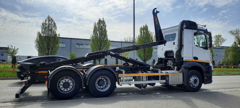 Mercedes-Benz Actros 2542 KING HZ-20R - Hook lift truck: picture 2 Mercedes-Benz Actros 2542 KING HZ-20R - Hook lift truck: picture 2