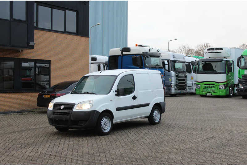 Fiat Doblò Cargo * manual * - Car: picture 1 Fiat Doblò Cargo * manual * - Car: picture 1