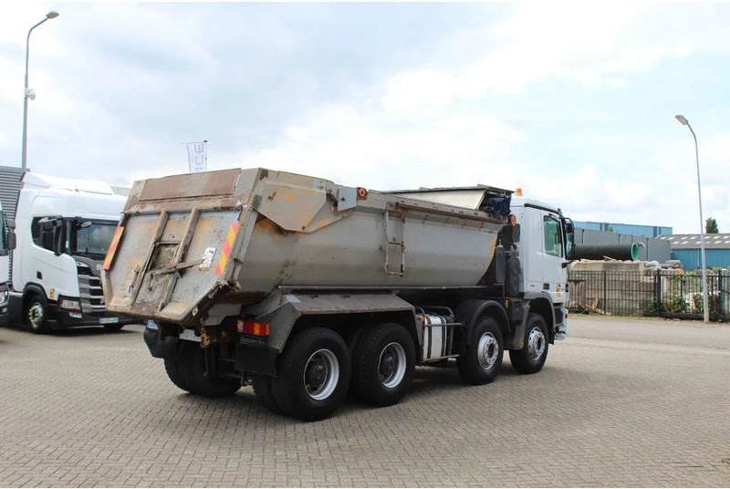 Mercedes-Benz Actros 4141 * 8x4 * 3 pedal * - Tipper: picture 4 Mercedes-Benz Actros 4141 * 8x4 * 3 pedal * - Tipper: picture 4