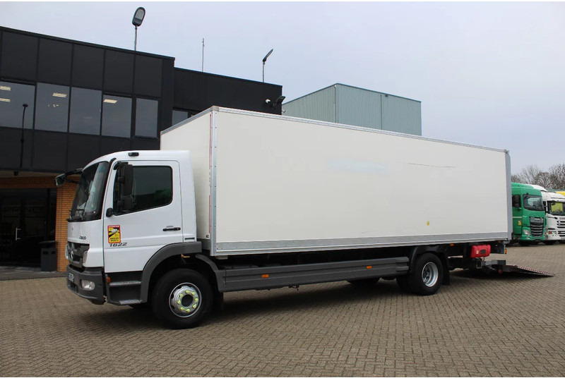 Mercedes-Benz Atego 1624 * EURO5 * 4X2 * - Box truck: picture 2 Mercedes-Benz Atego 1624 * EURO5 * 4X2 * - Box truck: picture 2