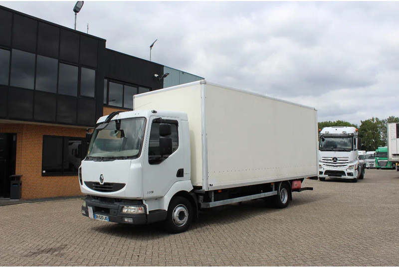Renault Midlum 220 * EURO5 * MANUAL * - Box truck: picture 1 Renault Midlum 220 * EURO5 * MANUAL * - Box truck: picture 1