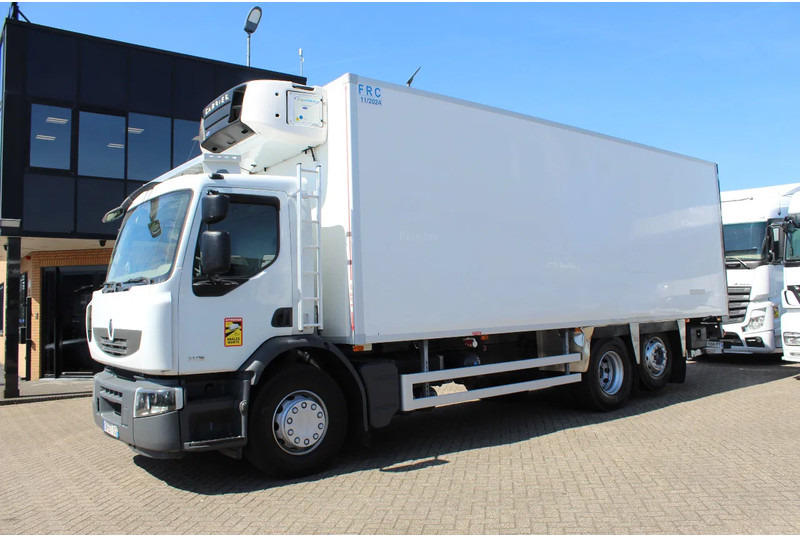 Renault Premium 310 * EURO5 * CARRIER SUPRA 850 * 6X2 * MANUAUL * - Refrigerator truck: picture 3 Renault Premium 310 * EURO5 * CARRIER SUPRA 850 * 6X2 * MANUAUL * - Refrigerator truck: picture 3