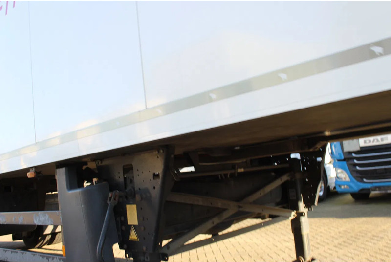 Refrigerator semi-trailer Schmitz Cargobull * 1 AXLE * VECTOR 1950 MT *: picture 15 Refrigerator semi-trailer Schmitz Cargobull * 1 AXLE * VECTOR 1950 MT *: picture 15
