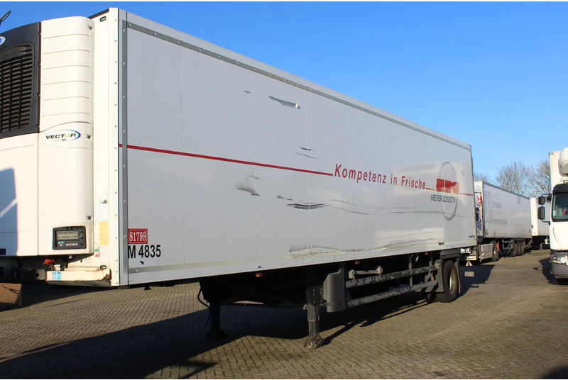 Schmitz Cargobull * 1 AXLE * VECTOR 1950 MT * - Refrigerator semi-trailer: picture 3 Schmitz Cargobull * 1 AXLE * VECTOR 1950 MT * - Refrigerator semi-trailer: picture 3