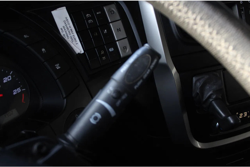 Tractor unit Iveco Stralis 460 * RETARDER * LNG * 4X2 *: picture 18 Tractor unit Iveco Stralis 460 * RETARDER * LNG * 4X2 *: picture 18