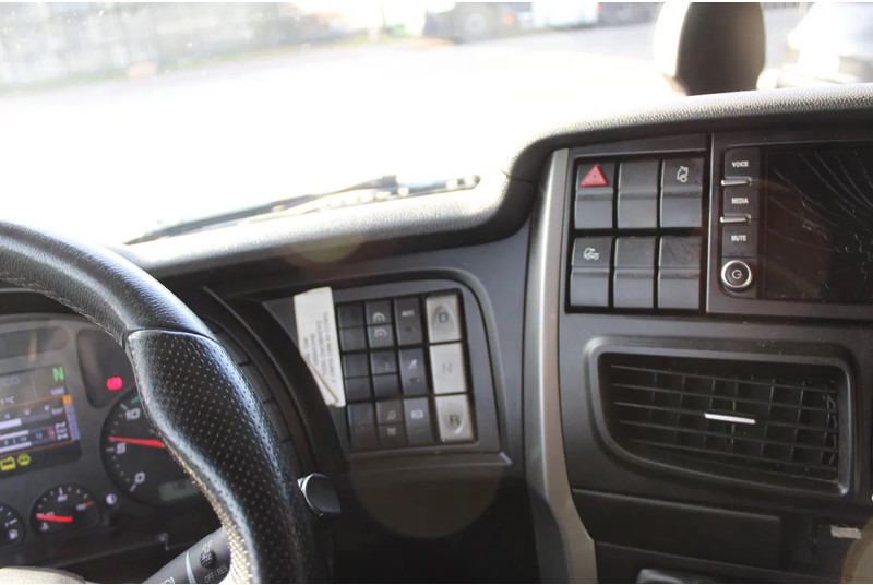 Tractor unit Iveco Stralis 460 * RETARDER * LNG * 4X2 *: picture 16 Tractor unit Iveco Stralis 460 * RETARDER * LNG * 4X2 *: picture 16