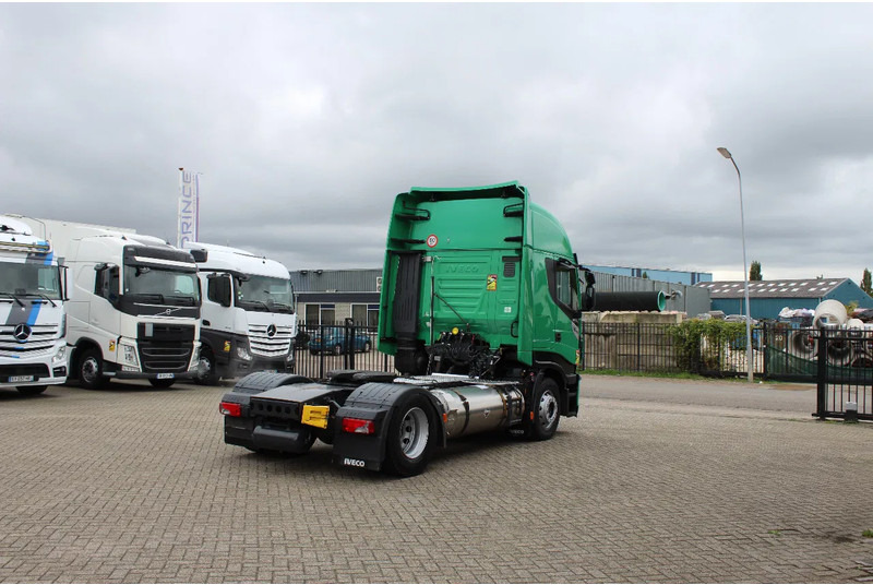 Iveco Stralis 460 * RETARDER * LNG * 4X2 * - Tractor unit: picture 4 Iveco Stralis 460 * RETARDER * LNG * 4X2 * - Tractor unit: picture 4