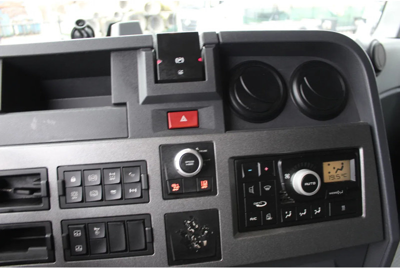 Tractor unit Renault T430 * EURO6 * 4X2 *: picture 18