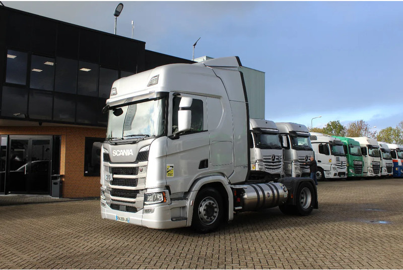 Scania R410 * RETARDER * 4X2 * LNG * top condition !!!! * - Tractor unit: picture 1 Scania R410 * RETARDER * 4X2 * LNG * top condition !!!! * - Tractor unit: picture 1