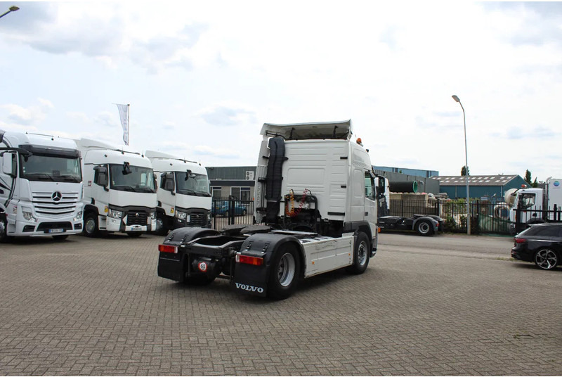 Volvo FM 380 * hydraulic * 4x2 * - Tractor unit: picture 4 Volvo FM 380 * hydraulic * 4x2 * - Tractor unit: picture 4