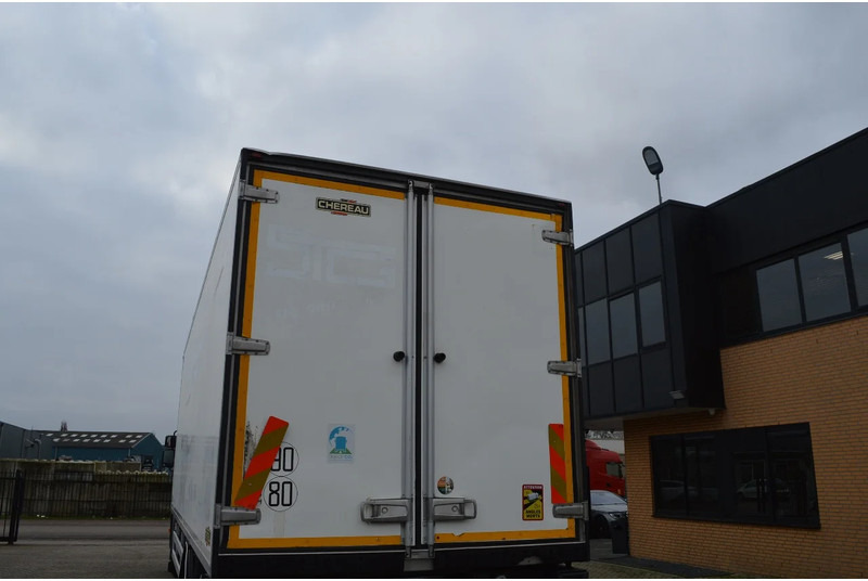 Refrigerator truck Volvo * EURO5 * CARRIER SUPRA 950MT * 4X2 *: picture 18