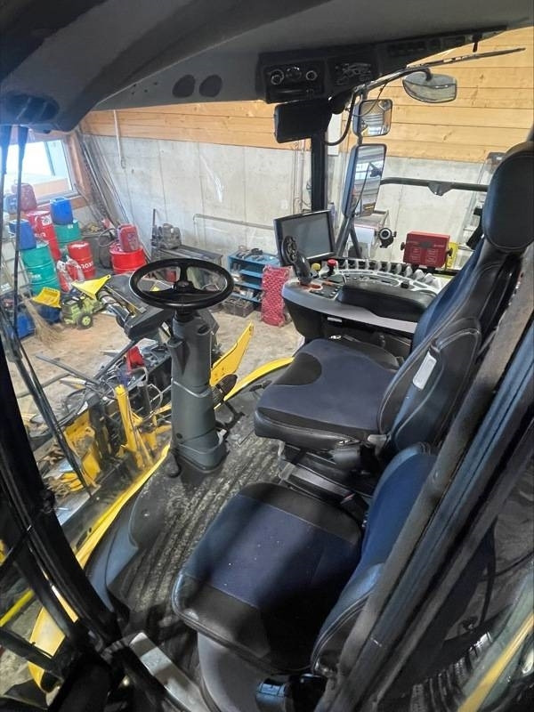 New Holland FR 650 - Forage harvester: picture 5 New Holland FR 650 - Forage harvester: picture 5