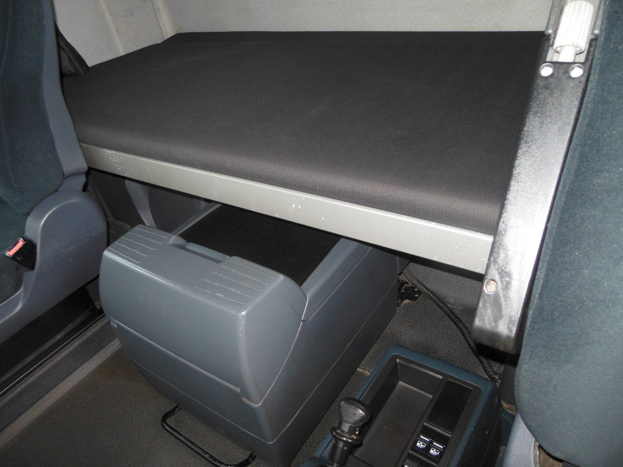 Tractor unit MAN TGX 18.480 LLS-U, LOWDECK + KRONE MEGA MAN TGX 18.480 LLS-U, LOWDECK: picture 12