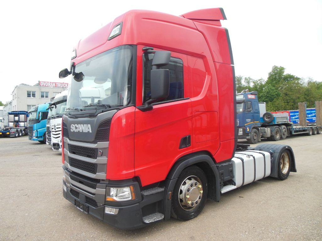 Scania R450 LOWDECK, RETARDER, STANDKLIMA, VOLL LUFT - Tractor unit: picture 1 Scania R450 LOWDECK, RETARDER, STANDKLIMA, VOLL LUFT - Tractor unit: picture 1