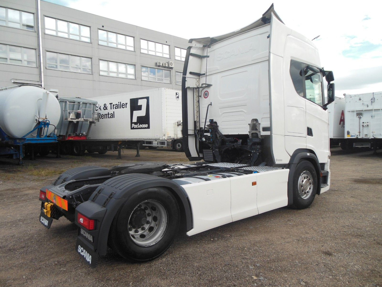 Scania S 450, VOLL LUFT, RETARDER, STANDKLIMA, TOP - Tractor unit: picture 3 Scania S 450, VOLL LUFT, RETARDER, STANDKLIMA, TOP - Tractor unit: picture 3