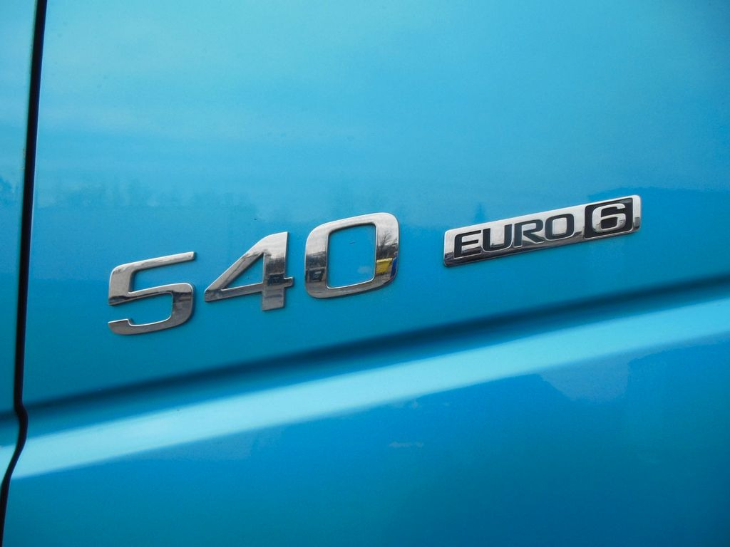 Volvo FH 13/540, GLOBE Volvo FH 13/540, GLOBE - Tractor unit: picture 5 Volvo FH 13/540, GLOBE Volvo FH 13/540, GLOBE - Tractor unit: picture 5