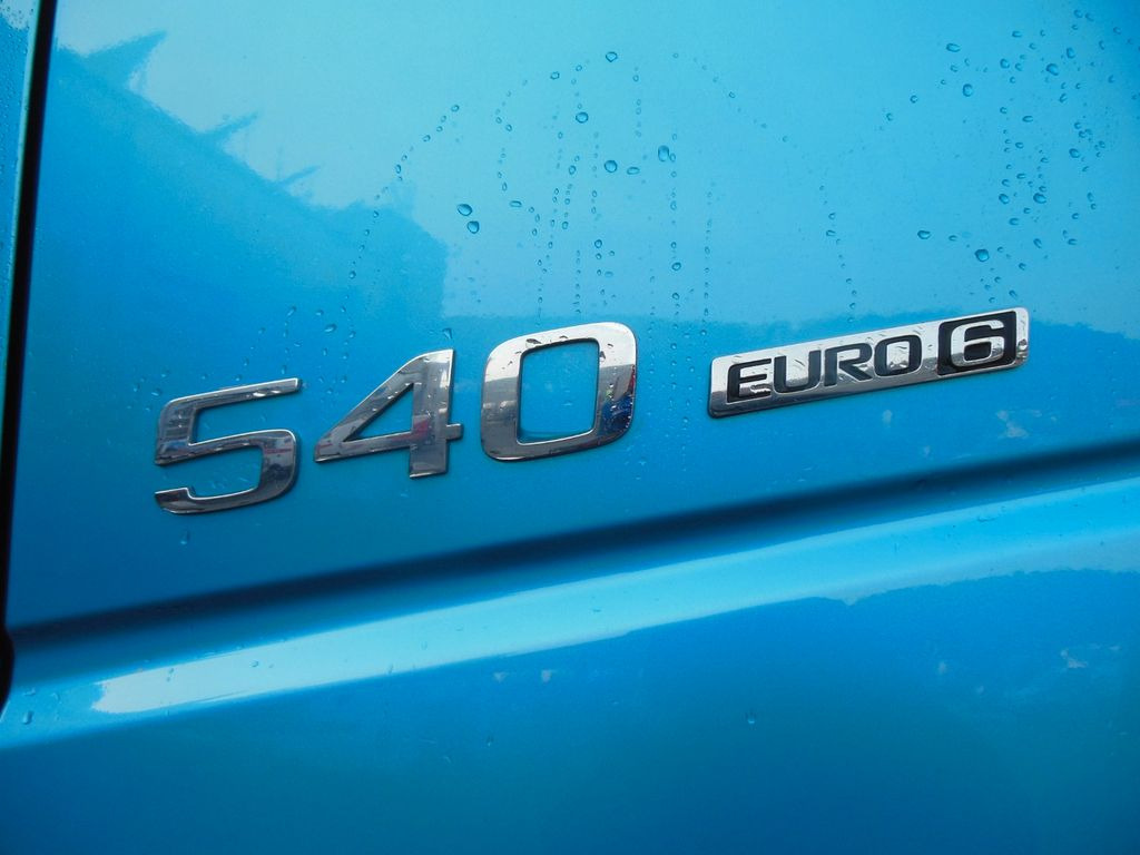 Volvo FH 13/540, KIPPHYDRAULIK, 3 STÜCKS!!! Volvo FH 13/540, KIPPHYDRAULIK - Tractor unit: picture 5 Volvo FH 13/540, KIPPHYDRAULIK, 3 STÜCKS!!! Volvo FH 13/540, KIPPHYDRAULIK - Tractor unit: picture 5