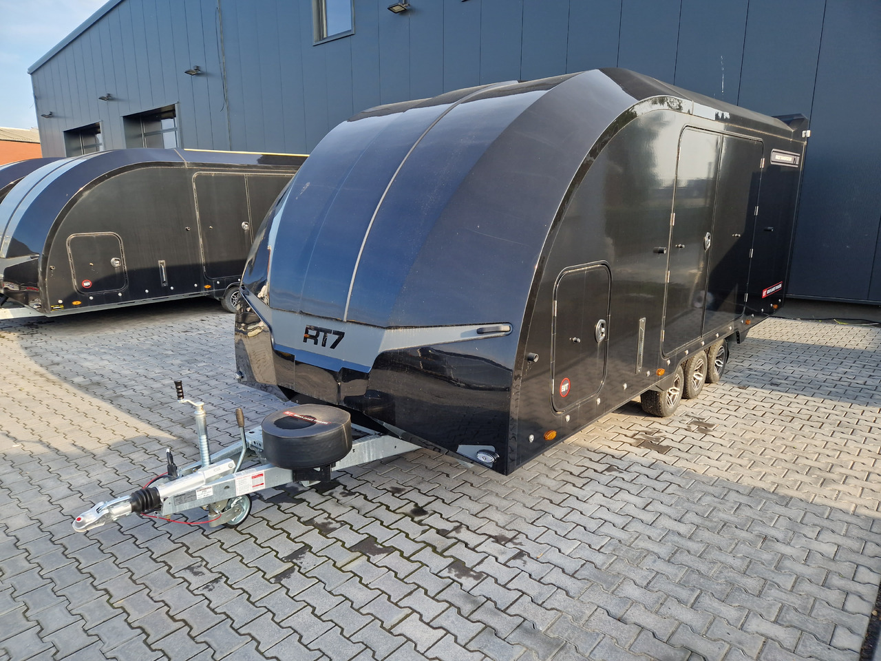 BJT Race Transporter 7 397-5523-35-3-10-B 550x230 cm black RR Tridem Alufelgen 3500 - Autotransporter trailer: picture 1 BJT Race Transporter 7 397-5523-35-3-10-B 550x230 cm black RR Tridem Alufelgen 3500 - Autotransporter trailer: picture 1