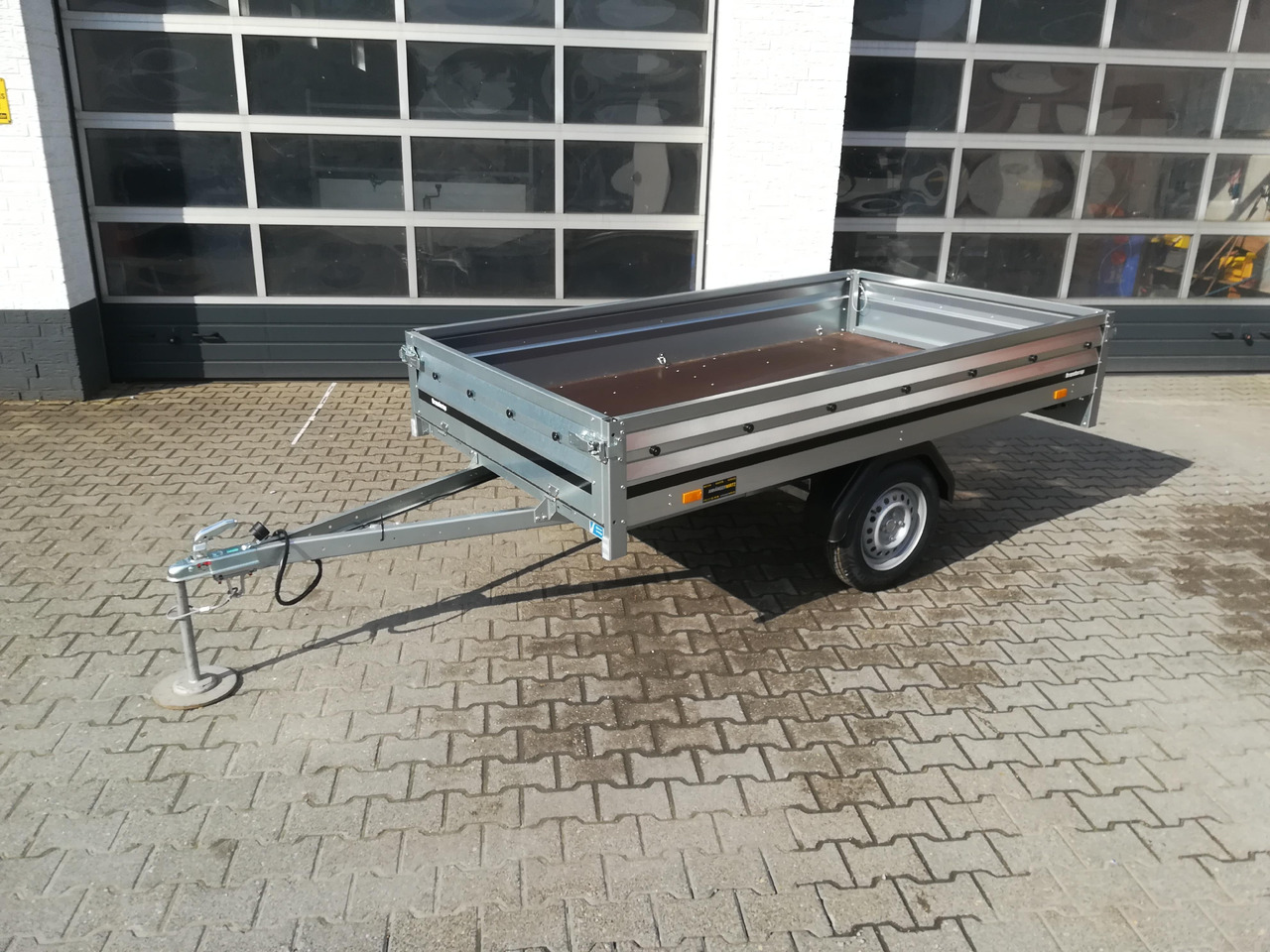 Brenderup 3251 SUB 750 250x142x35cm (S) 750kg - Car trailer: picture 2 Brenderup 3251 SUB 750 250x142x35cm (S) 750kg - Car trailer: picture 2