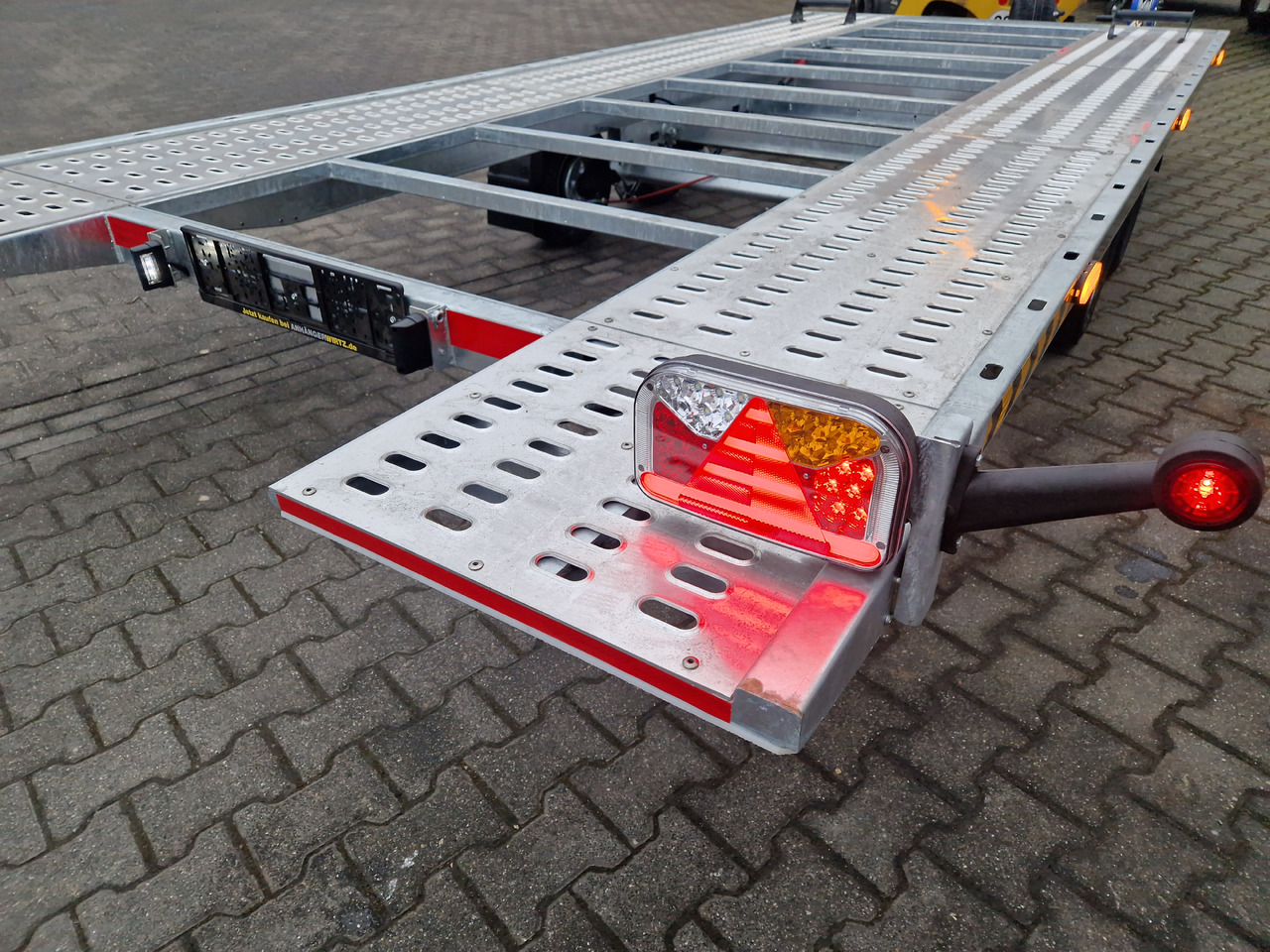 Autotransporter trailer Cartrailer Expert 2745 easyload black 450x216cm ankippbar Winde Reserverad 10" 100km/H 2700kg: picture 12