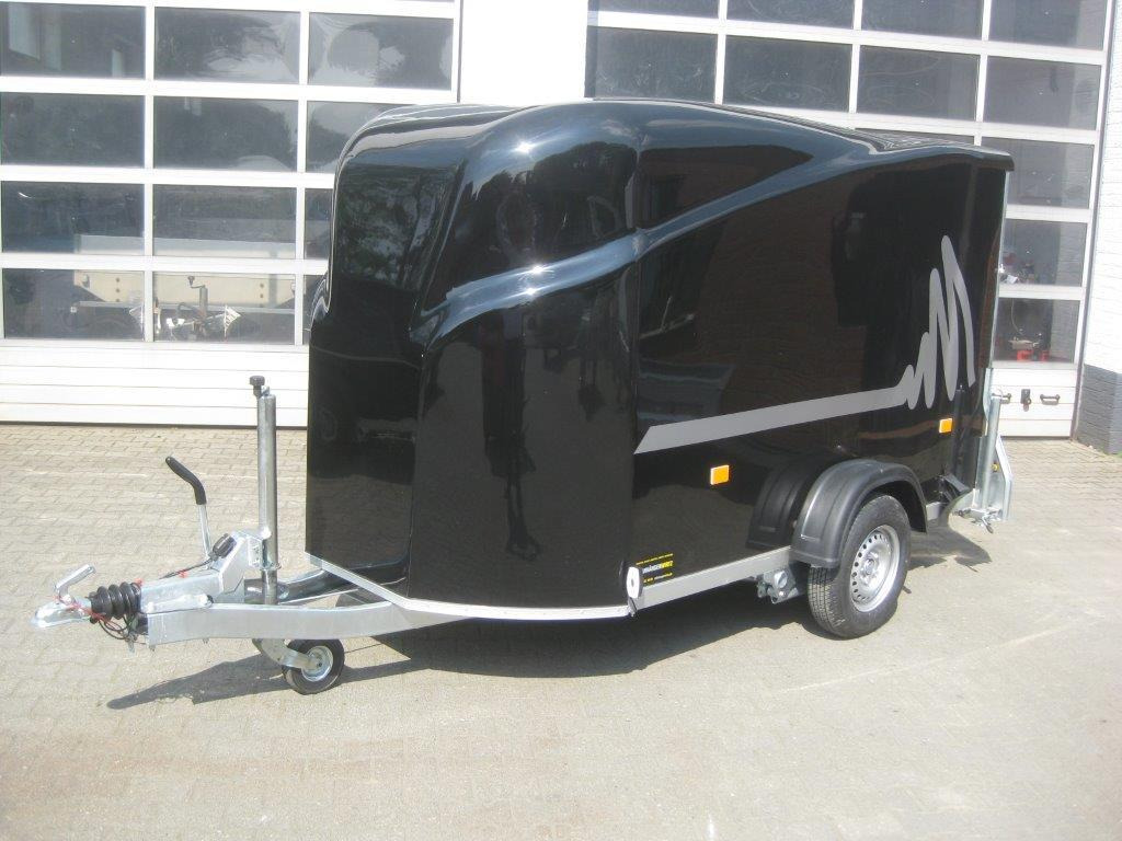 Debon Cargo 1300 300x152x168cm black aerodynamik Pullman II 100km/H 1300kg Modell 2024 - Closed box trailer: picture 2 Debon Cargo 1300 300x152x168cm black aerodynamik Pullman II 100km/H 1300kg Modell 2024 - Closed box trailer: picture 2