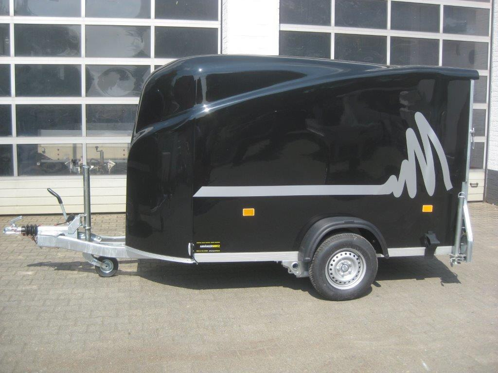 Debon Cargo 1300 300x152x168cm black aerodynamik Pullman II 100km/H 1300kg Modell 2024 - Closed box trailer: picture 4 Debon Cargo 1300 300x152x168cm black aerodynamik Pullman II 100km/H 1300kg Modell 2024 - Closed box trailer: picture 4