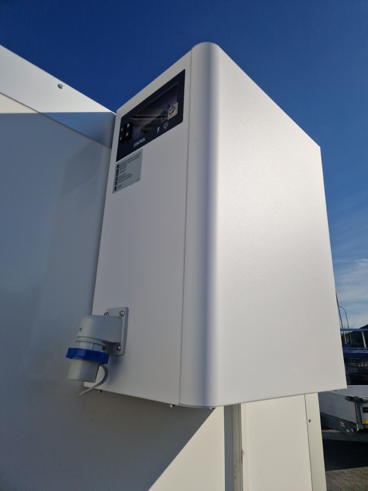 Kühlanhänger AZKF 1525/145 C 243x144x180cm Cibin 1500kg - Refrigerator trailer: picture 4 Kühlanhänger AZKF 1525/145 C 243x144x180cm Cibin 1500kg - Refrigerator trailer: picture 4