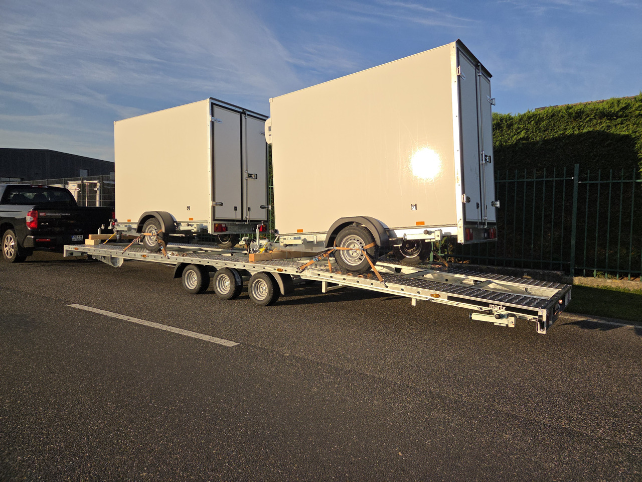 Martz Cartrailer GT PLUS 850/3 S 3,5T 850x215cm Lohr Blech Fahrschienen Rampen Tridem 3500kg 100km/H - Autotransporter trailer: picture 2 Martz Cartrailer GT PLUS 850/3 S 3,5T 850x215cm Lohr Blech Fahrschienen Rampen Tridem 3500kg 100km/H - Autotransporter trailer: picture 2