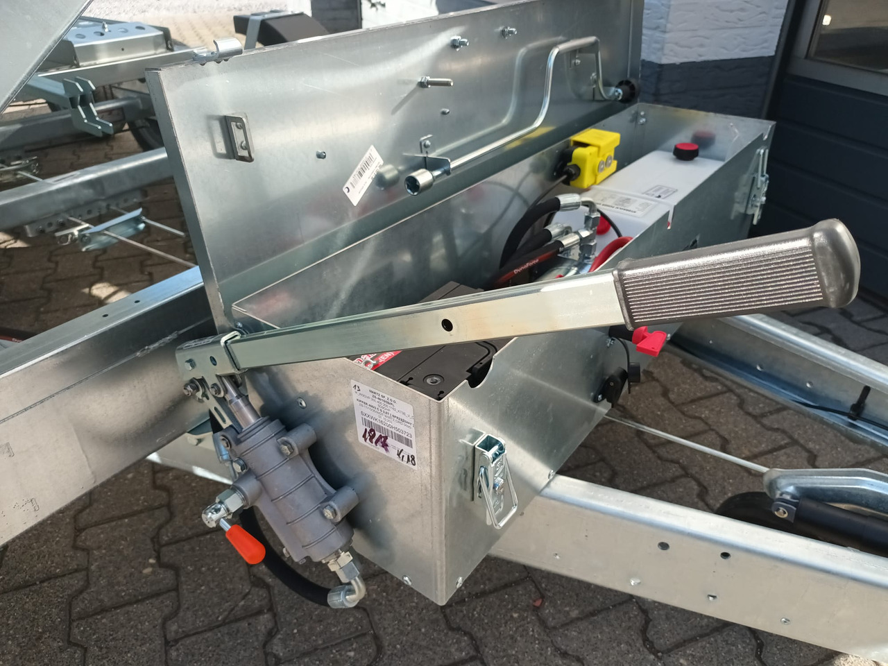 Plant trailer Martz Kipper 400/3 406x200x40cm Profi Stahl Elektro + NHP Rampen Stützen Pendel Tridem 13" 3500kg: picture 11 Plant trailer Martz Kipper 400/3 406x200x40cm Profi Stahl Elektro + NHP Rampen Stützen Pendel Tridem 13" 3500kg: picture 11