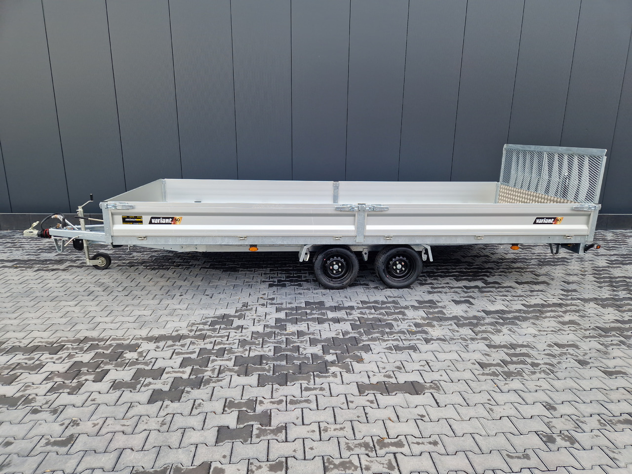 Variant Maschinentransporter 3552 UX Maxi Load 520x210x30cm Tandem Parabelfederung LED 3500kg - Plant trailer: picture 2 Variant Maschinentransporter 3552 UX Maxi Load 520x210x30cm Tandem Parabelfederung LED 3500kg - Plant trailer: picture 2