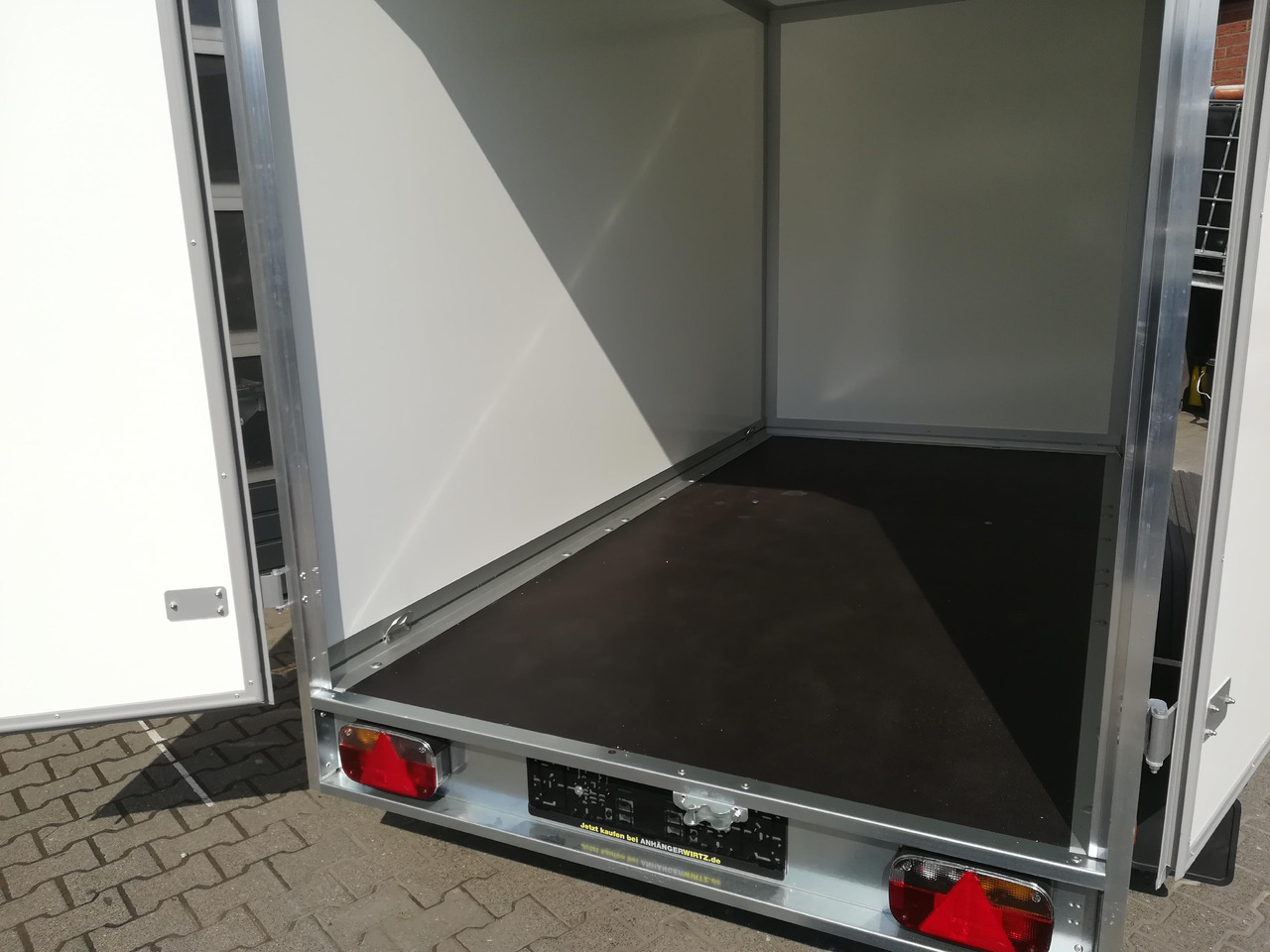 Closed box trailer WM Meyer Koffer AZ 2730/151 S30 301x151x185cm (M) 2700kg Januar Aktion: picture 6
