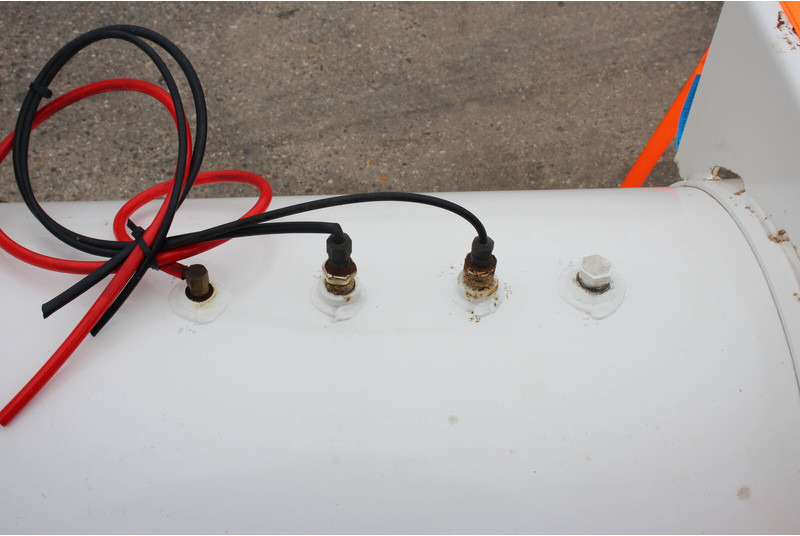 TERMO King / CARRIER - Tank semi-trailer: picture 5 TERMO King / CARRIER - Tank semi-trailer: picture 5