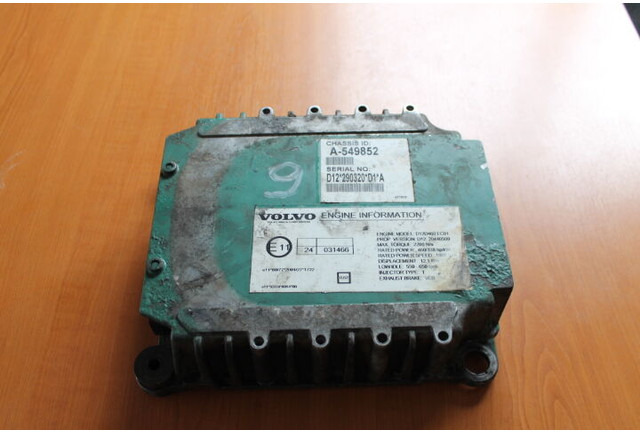 Volvo A-549852 - ECU: picture 3 Volvo A-549852 - ECU: picture 3