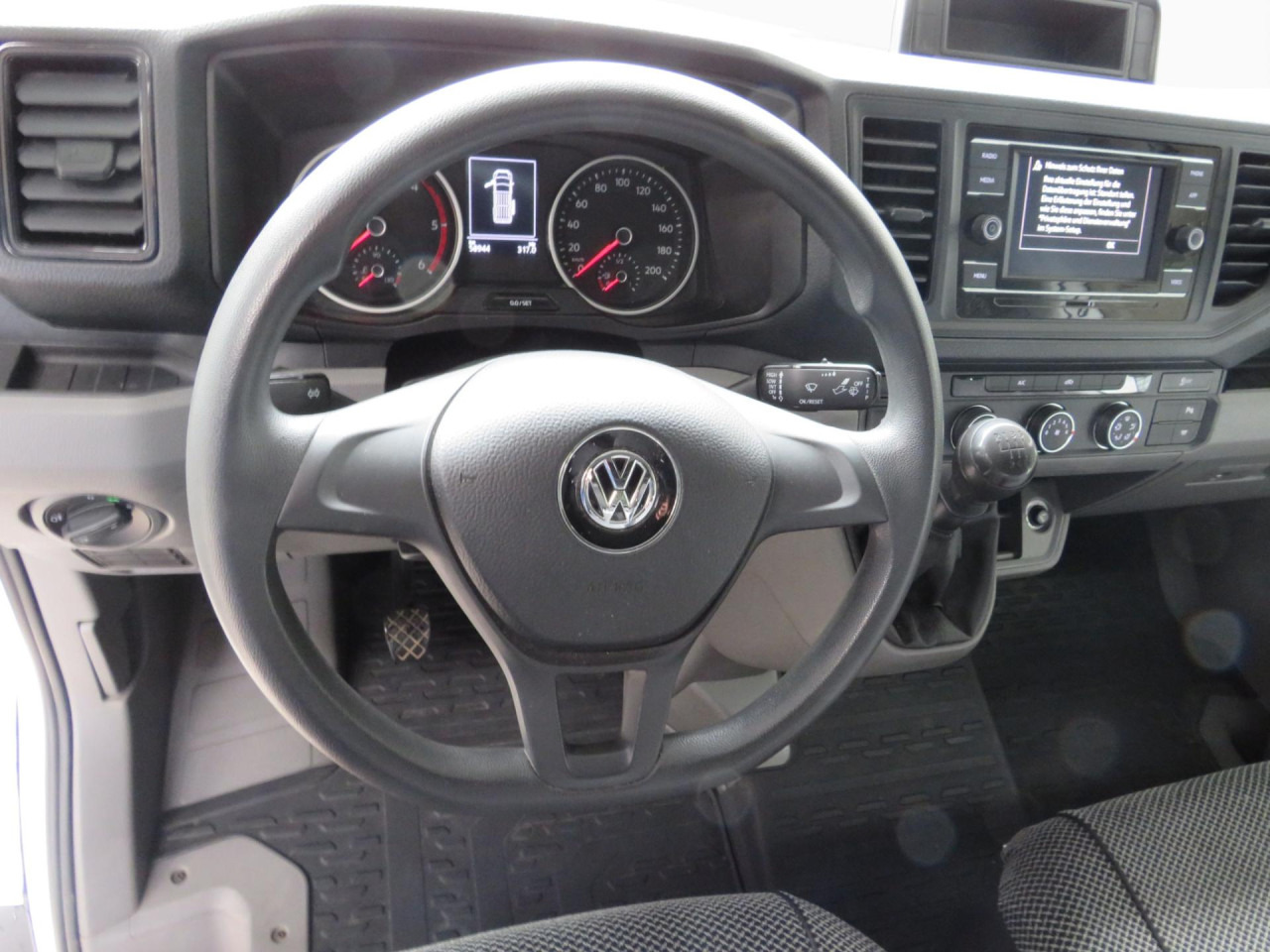 VOLKSWAGEN Crafter 35 L3H3 Kasten Euro6 Klima ZV - Panel van: picture 2 VOLKSWAGEN Crafter 35 L3H3 Kasten Euro6 Klima ZV - Panel van: picture 2