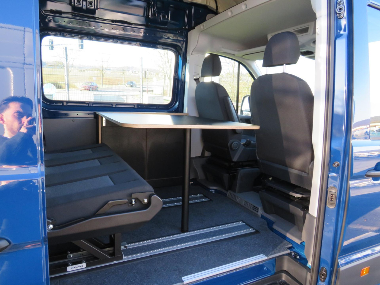 VOLKSWAGEN Crafter 55 L5 Superhochdach Doka BOTT-Ausbau Klima - Panel van: picture 5 VOLKSWAGEN Crafter 55 L5 Superhochdach Doka BOTT-Ausbau Klima - Panel van: picture 5